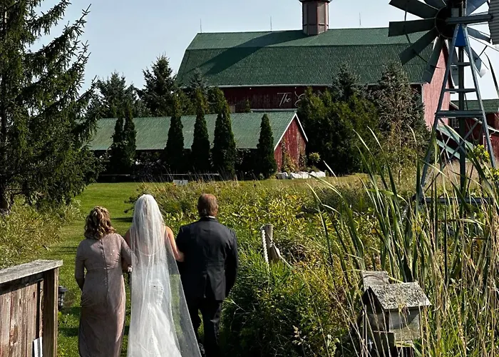 The Eddie Hotel And Farm